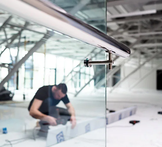Punta Gorda, FL highly skilled glass repair technicians